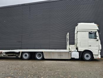 XF 530 6x2 + TRAILER / MACHINE TRANSPORT /